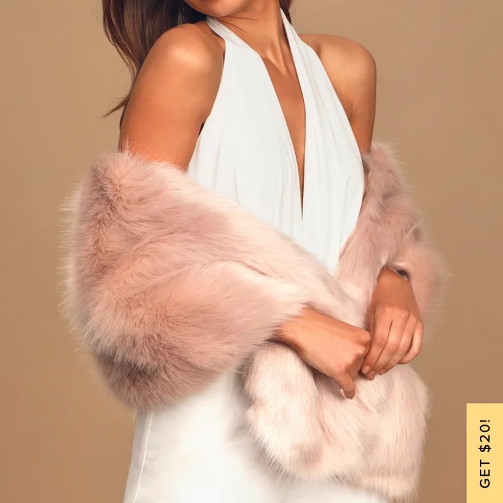 Lulus Pink Fur Cover- NWT never worn, I have two for sale!